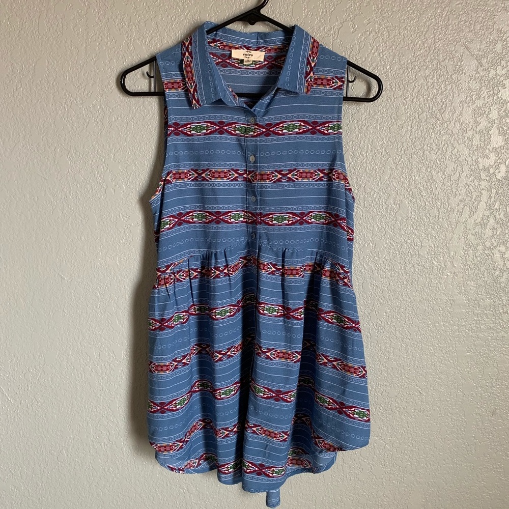 Button-Down Entro Tank